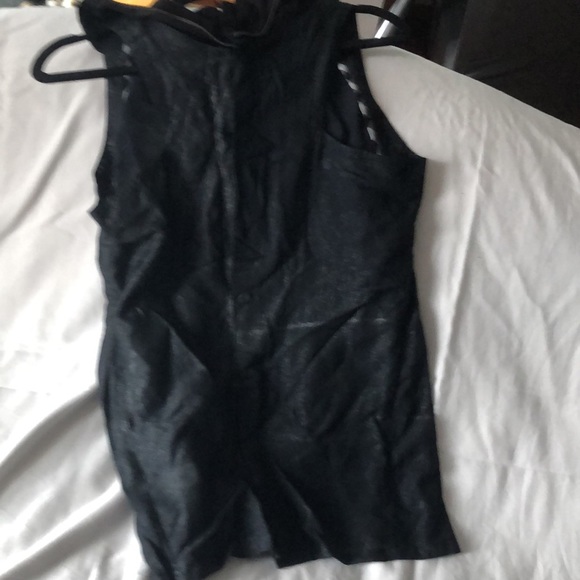 I’OGAN Designer Sheer Blouse - Picture 2 of 7